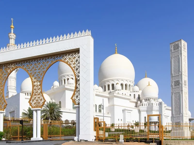 AbuDhabi_2_Wondara_Expeditions_800x600